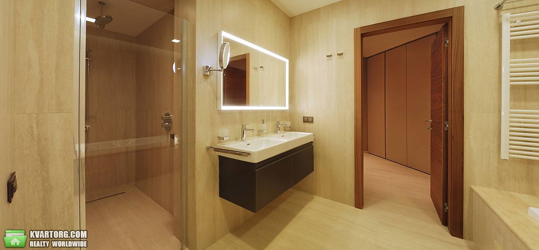 Rent out 4-room apartment. Киев, Болсуновская — photo 4