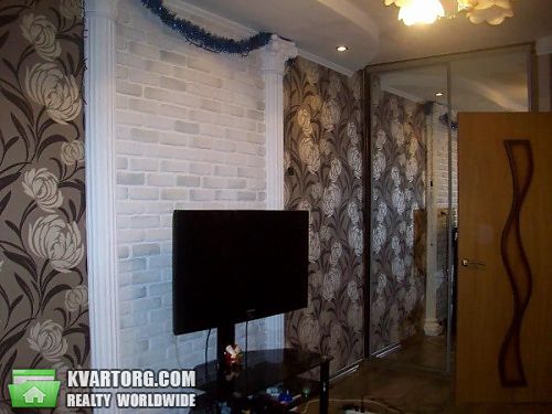Sell 3-room apartment. Киев,  Озерная — photo 1