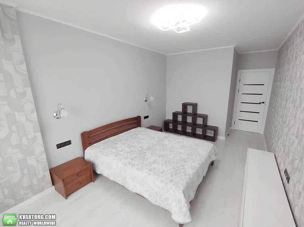 Rent out 1-room apartment. Киев,  Заболотного — photo 1