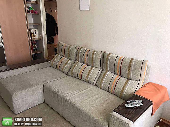 Rent out 2-room apartment. Киев,  Волго-Донская — photo 2