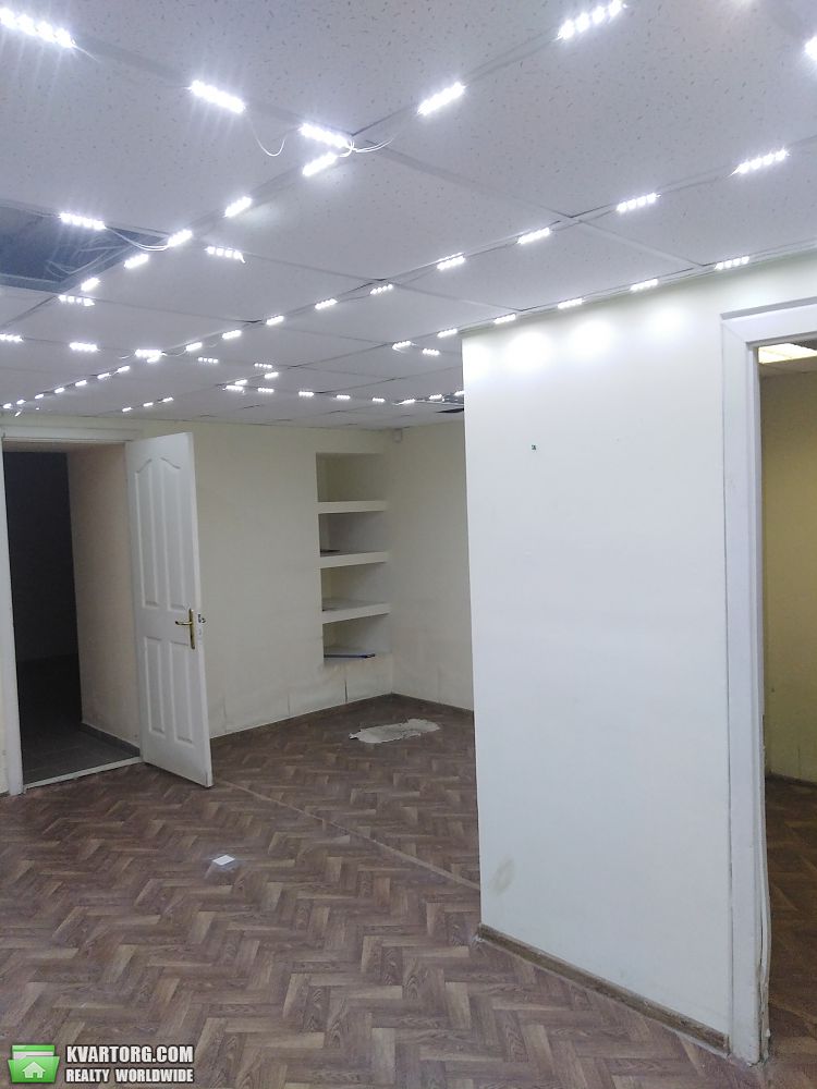 Rent out office. Киев,  Гончара — photo 1