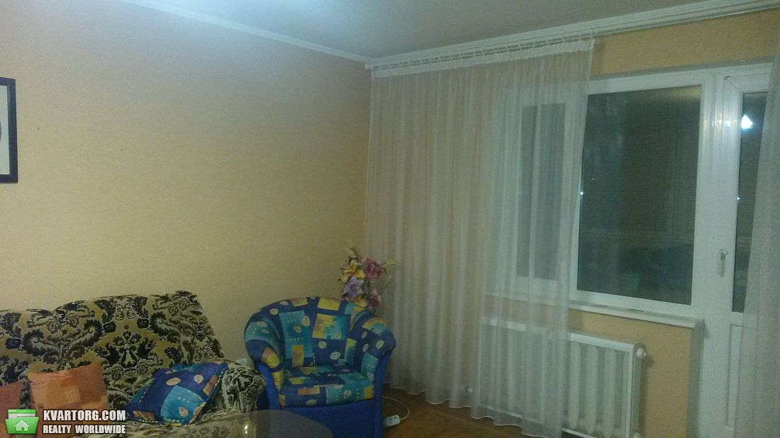 Rent out 3-room apartment. Киев, Гмыри — photo 4