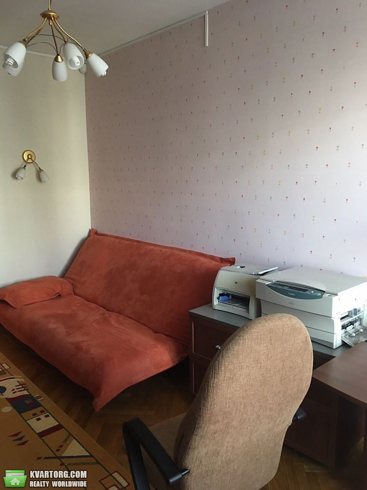 Rent out 3-room apartment. Киев,  Леси Украинки бул — photo 8