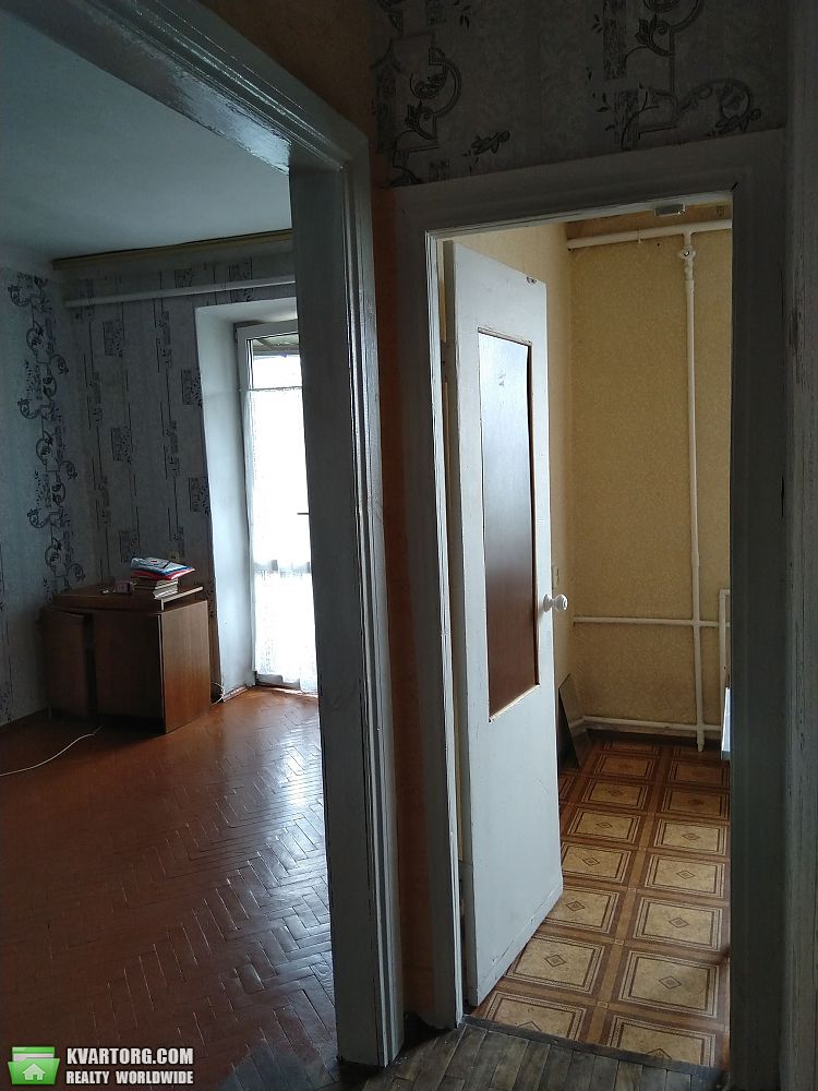 Rent out 1-room apartment. Киев,  Строителей — photo 4