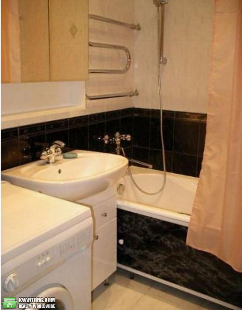 Rent out 1-room apartment. Киев,  Якира — photo 2