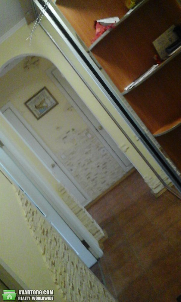 Rent out 2-room apartment. Киев,  Северная — photo 3