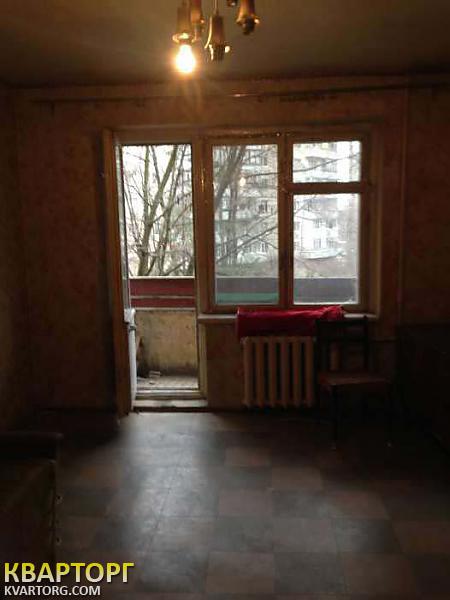 Sell 2-room apartment. Днепропетровск, Победа 5 — photo 2