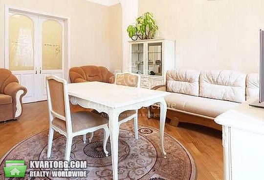 Sell 3-room apartment. Киев, Бессарабская пл — photo 2