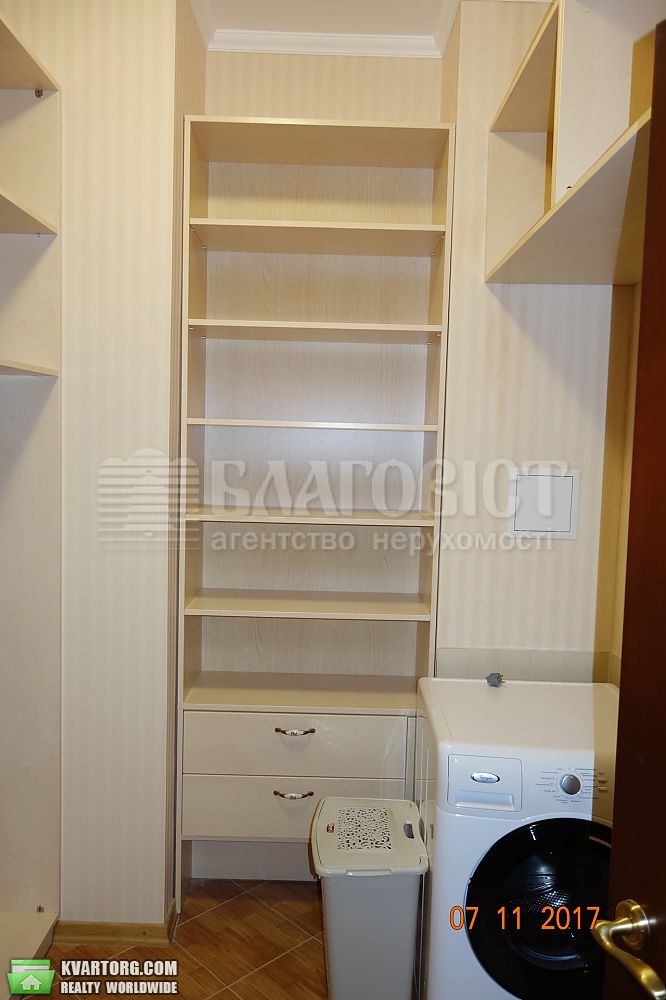 Rent out 2-room apartment. Киев,  Старонаводницкая — photo 2
