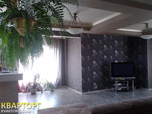 Rent out house. Киев,  Садовая Осокорки — photo 3