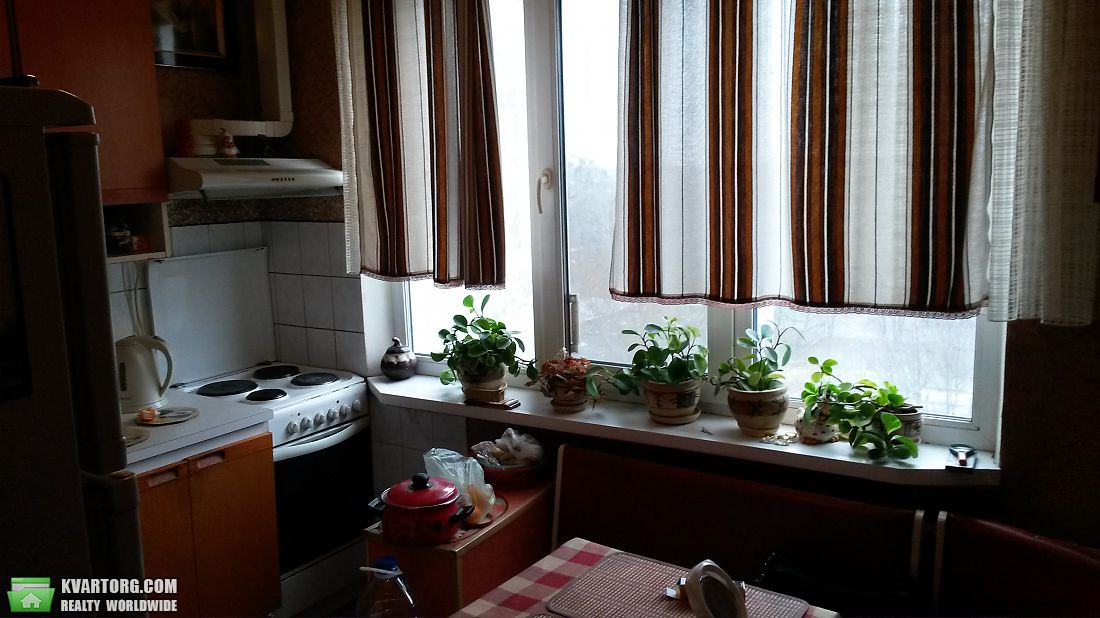Sell 3-room apartment. Киев,  Лятошинского — photo 10