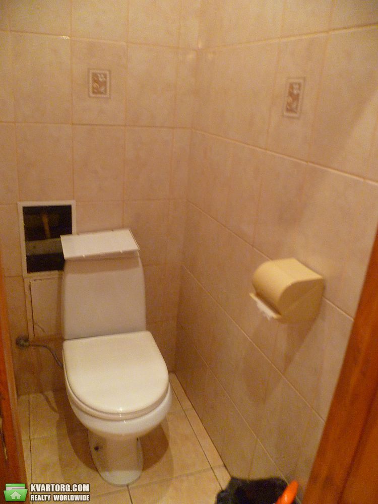 Rent out 2-room apartment. Киев,  Милютенко — photo 8