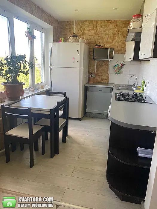 Rent out 2-room apartment. Киев, Александра Бойченко 4 — photo 3