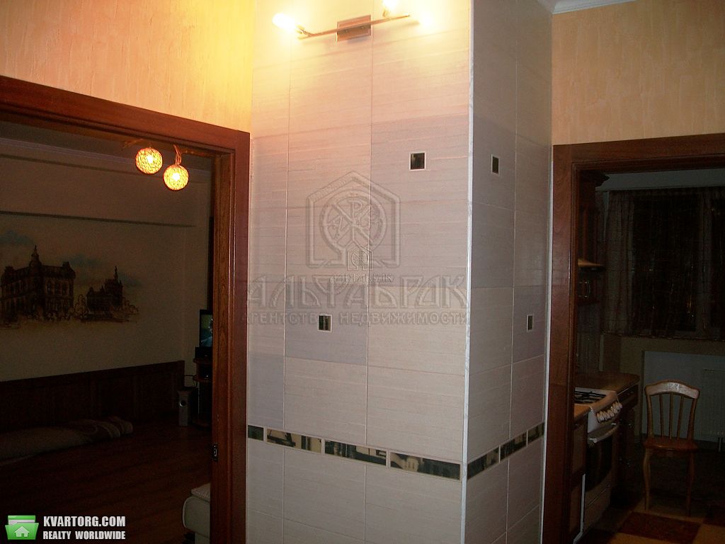 Sell 3-room apartment. Киев,  Богдана Хмельницкого — photo 1