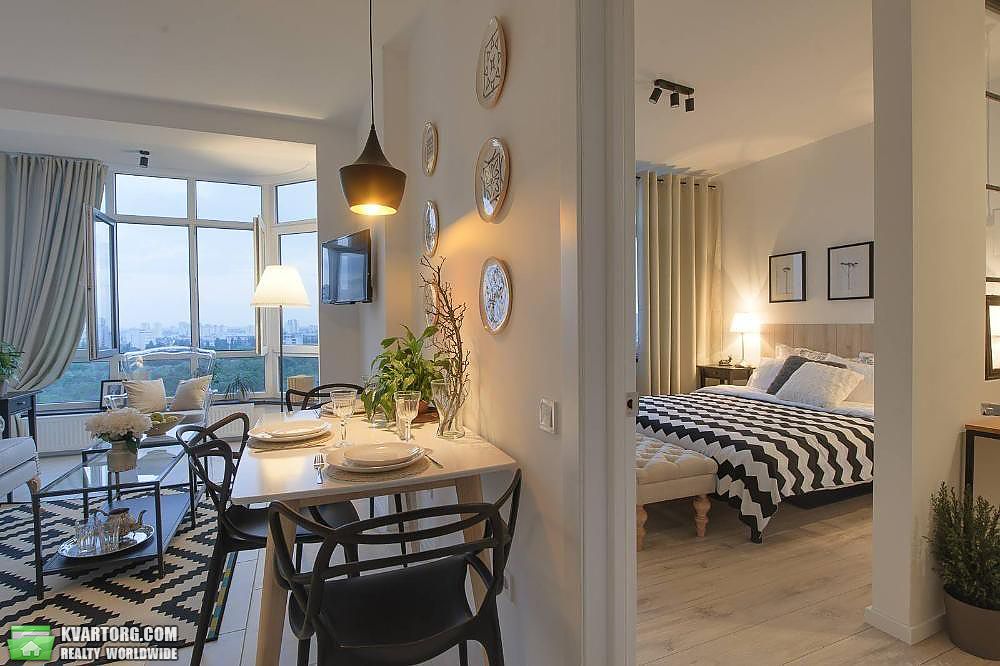 Rent out 2-room apartment. Киев, Сикорского — photo 2