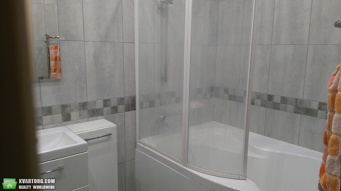 Rent out 2-room apartment. Киев,  Вильямса — photo 9