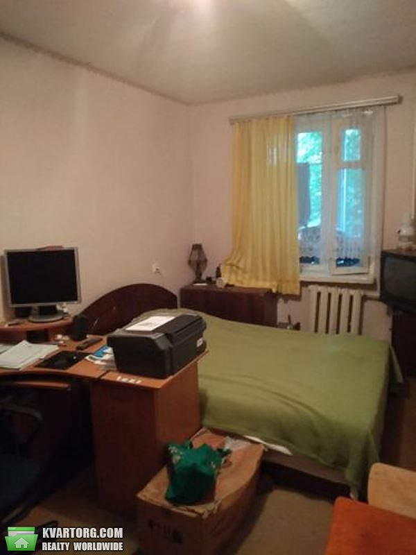 Sell 4-room apartment. Киев,  Лесной пр — photo 1