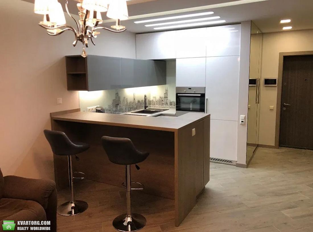Rent out 2-room apartment. Киев,  Златоустовская — photo 1