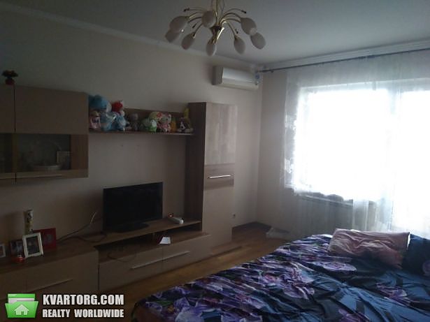 Rent out 3-room apartment. Киев,  Бальзака — photo 4