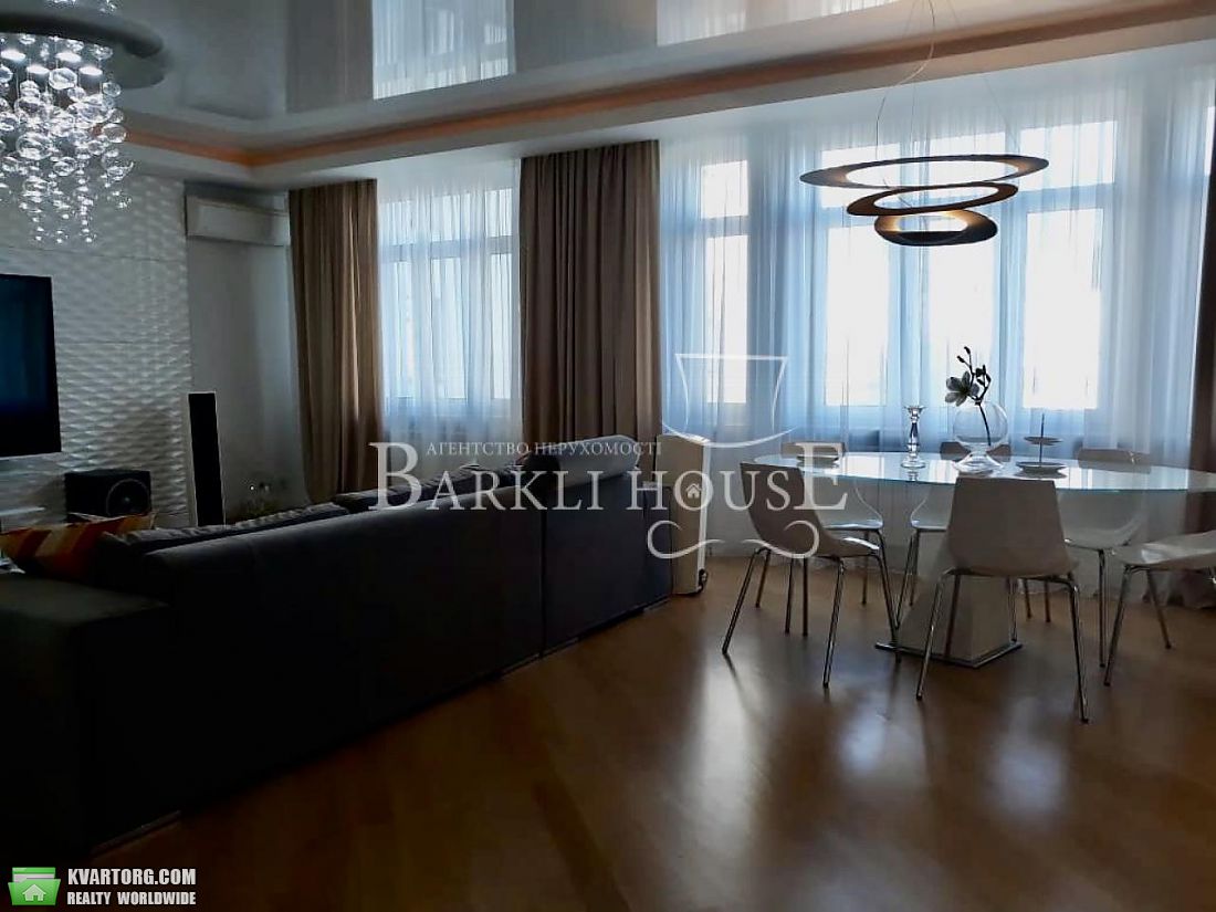 Rent out 4-room apartment. Киев,  Щекавицкая — photo 3