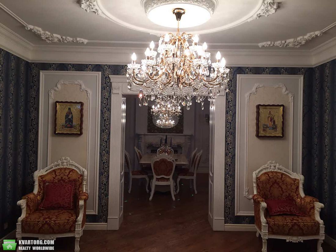 Sell 5-room apartment. Киев,  Полтавская — photo 4