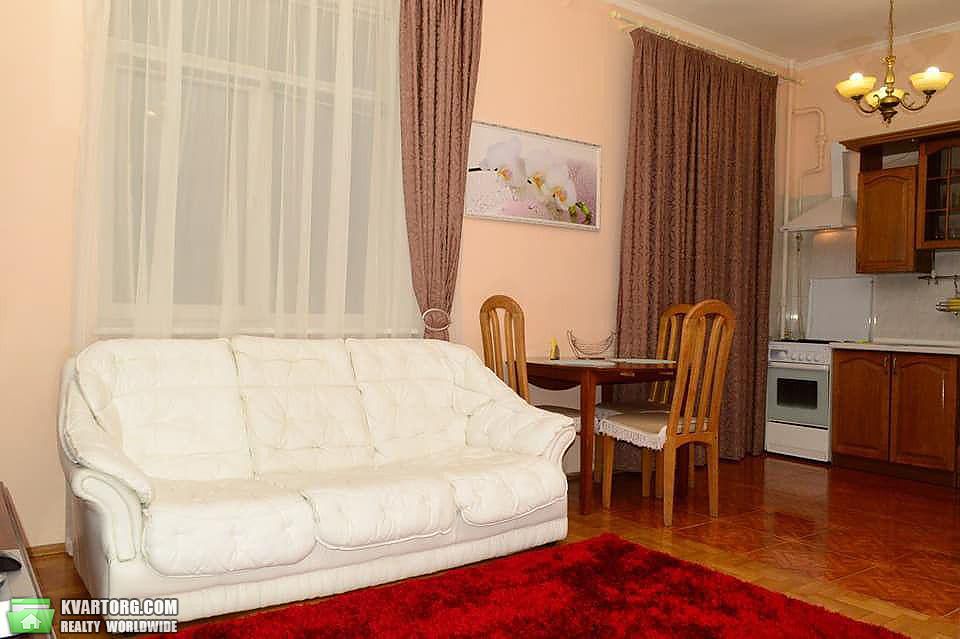 Rent out 2-room apartment. Киев,  Институтская — photo 6