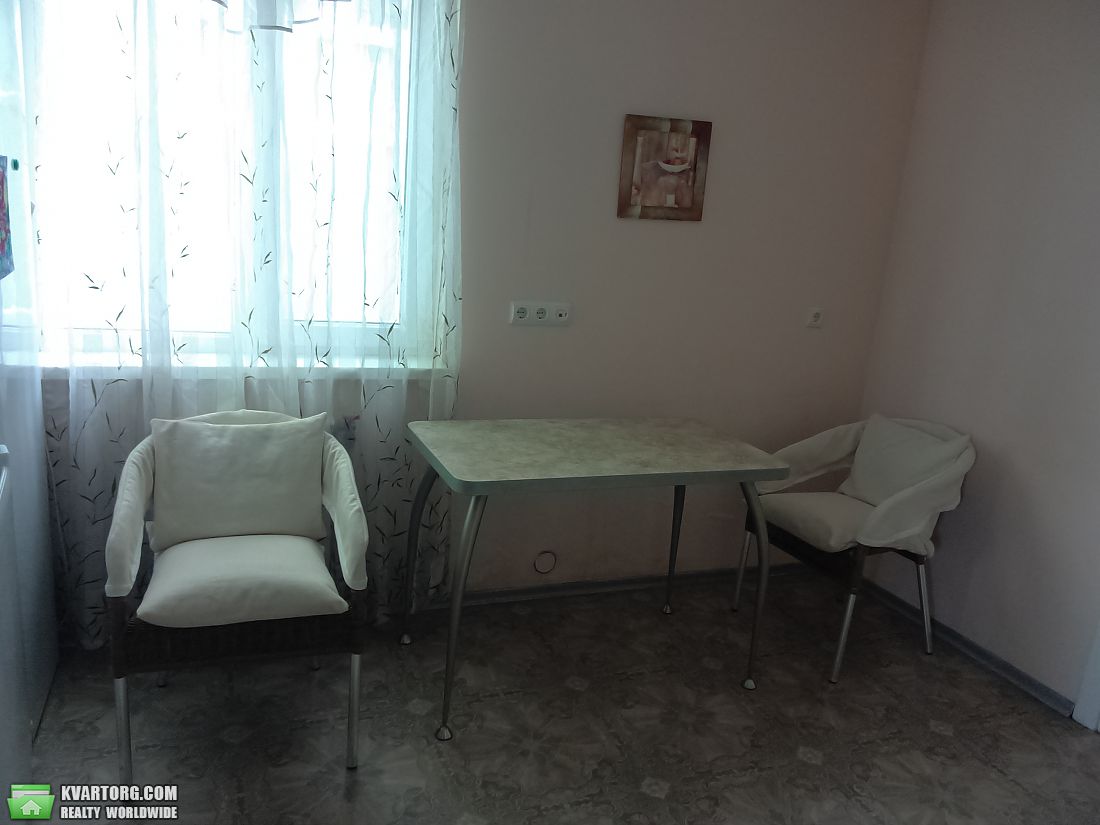 Rent out house. Киев,  Демиевская — photo 5