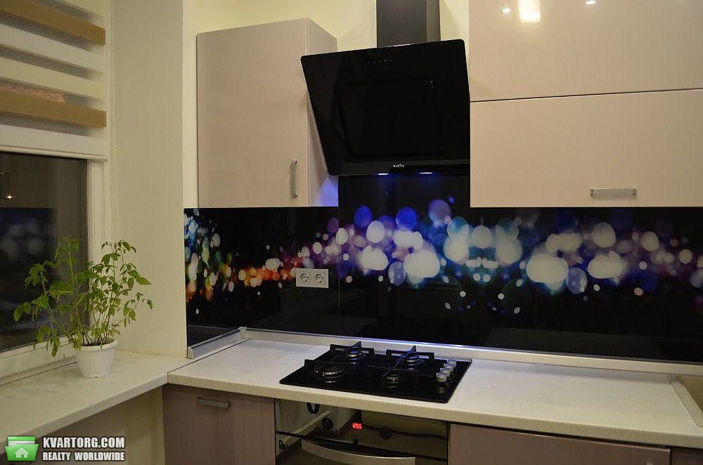 Rent out 2-room apartment. Киев,  Леси Украинки бул — photo 5