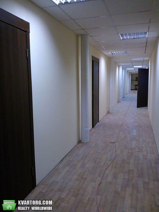 Rent out office. Киев, Жилянская — photo 6