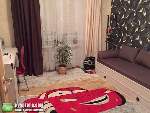 Sell 3-room apartment. Киев,  Ревуцкого — photo 8
