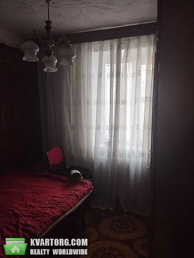  4-  , . -  10