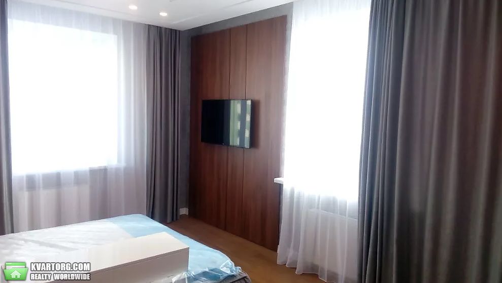 Rent out 2-room apartment. Киев,  Герцена — photo 5