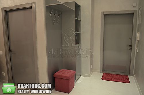 Rent out 2-room apartment. Киев,  Большая Васильковская — photo 2