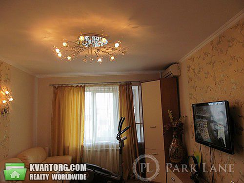 Sell 3-room apartment. Киев, Свободы пр — photo 1