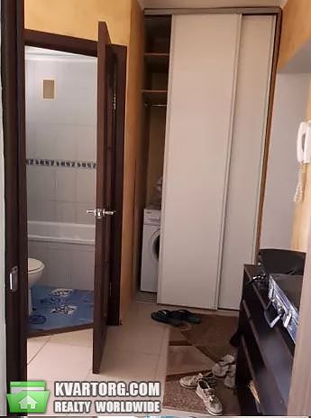Rent out 1-room apartment. Киев,  Овручская — photo 8