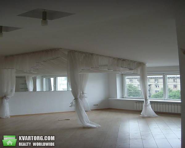 Sell 5-room apartment. Киев,  Франко — photo 1