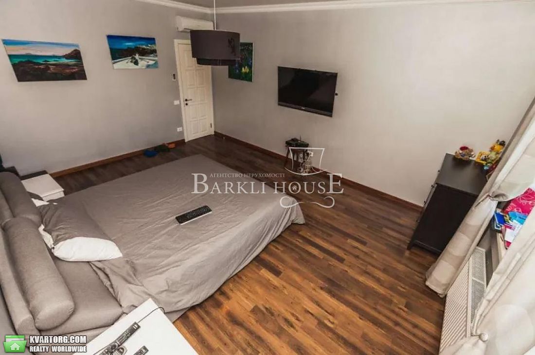 Rent out house. Киев,  Садовая Осокорки — photo 3