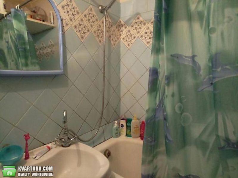 Sell 3-room apartment. Киев,  Героев Днепра — photo 2