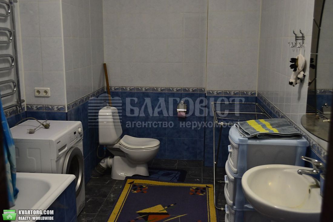 Rent out 4-room apartment. Киев,  Жилянская — photo 5