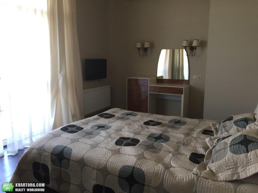 Rent out 3-room apartment. Киев, Назаровская — photo 5