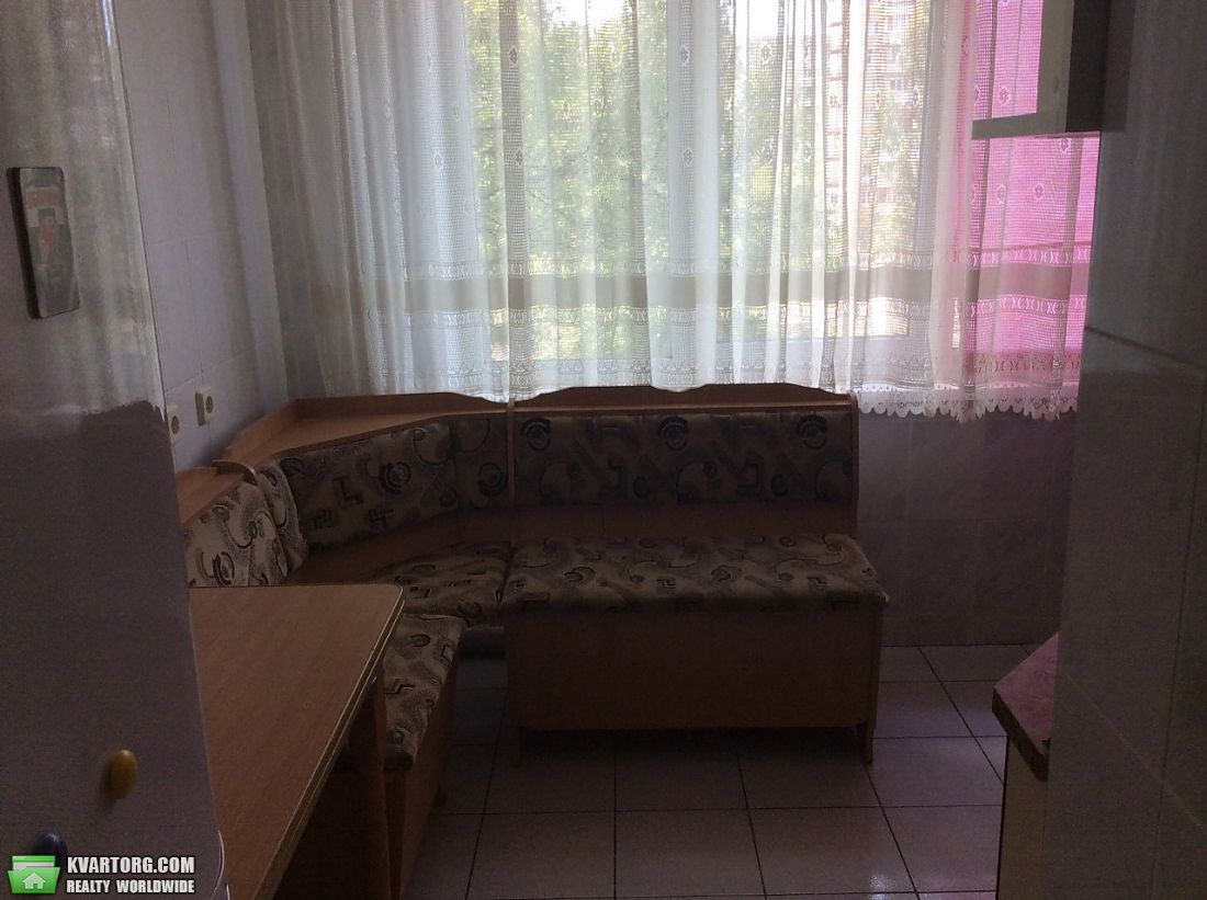 Rent out 1-room apartment. Киев,  Малиновского — photo 7
