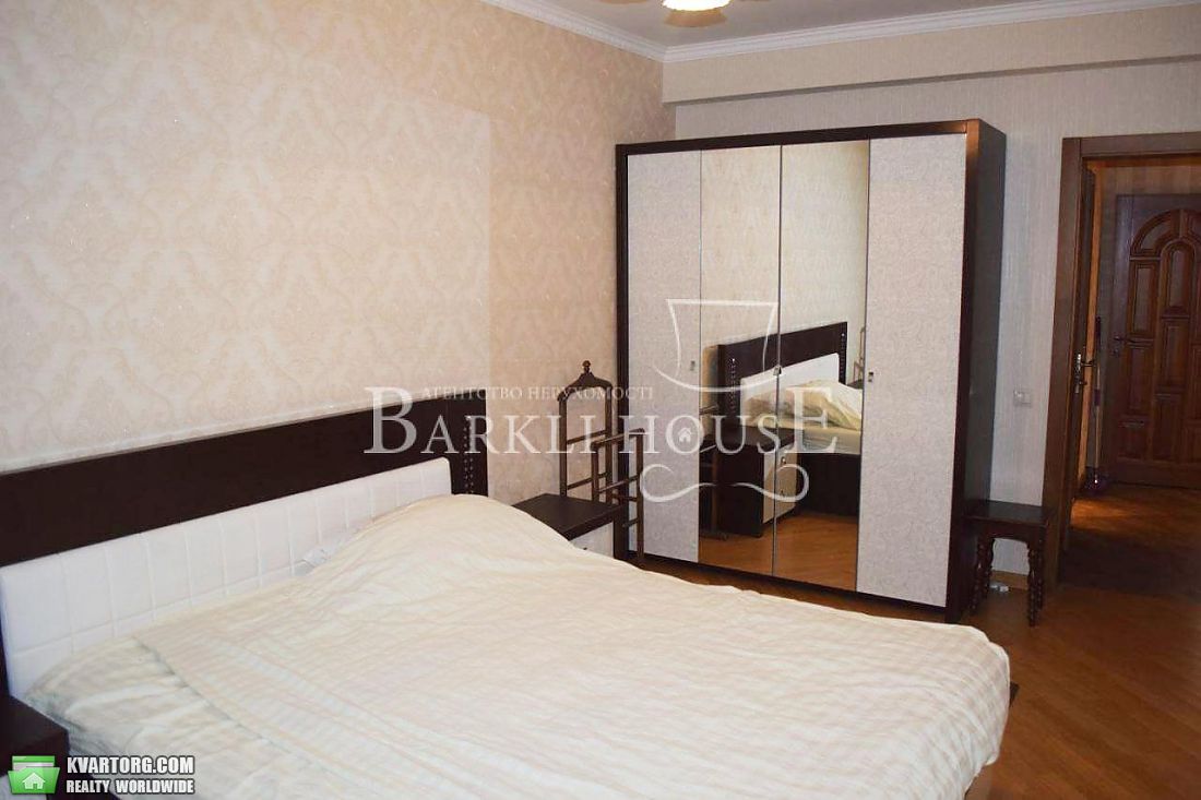 Rent out 3-room apartment. Киев,  Никольско-Слободская — photo 5
