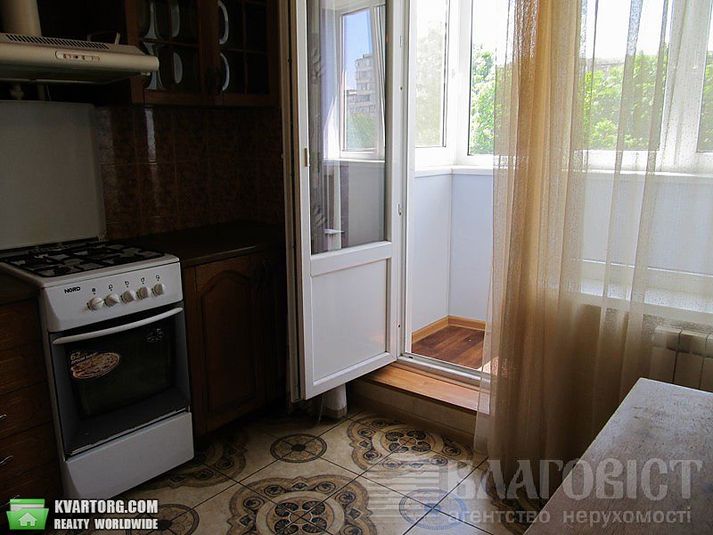 Sell 2-room apartment. Киев,  Героев Сталинграда пр — photo 4
