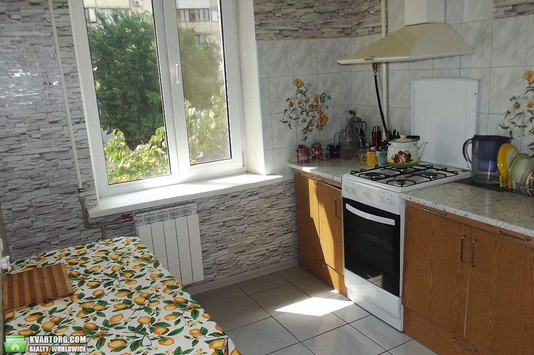 Sell 1-room apartment. Киев,  Харьковское шоссе — photo 3