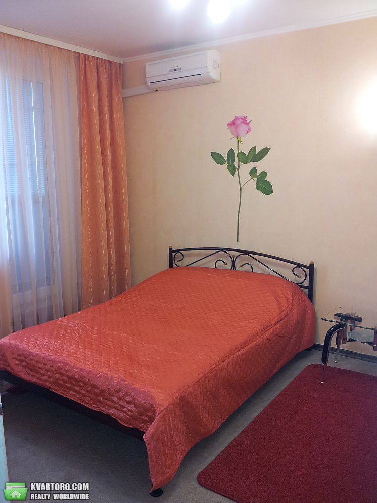 Rent out 1-room apartment. Харьков, Владислава Зубенко — photo 1