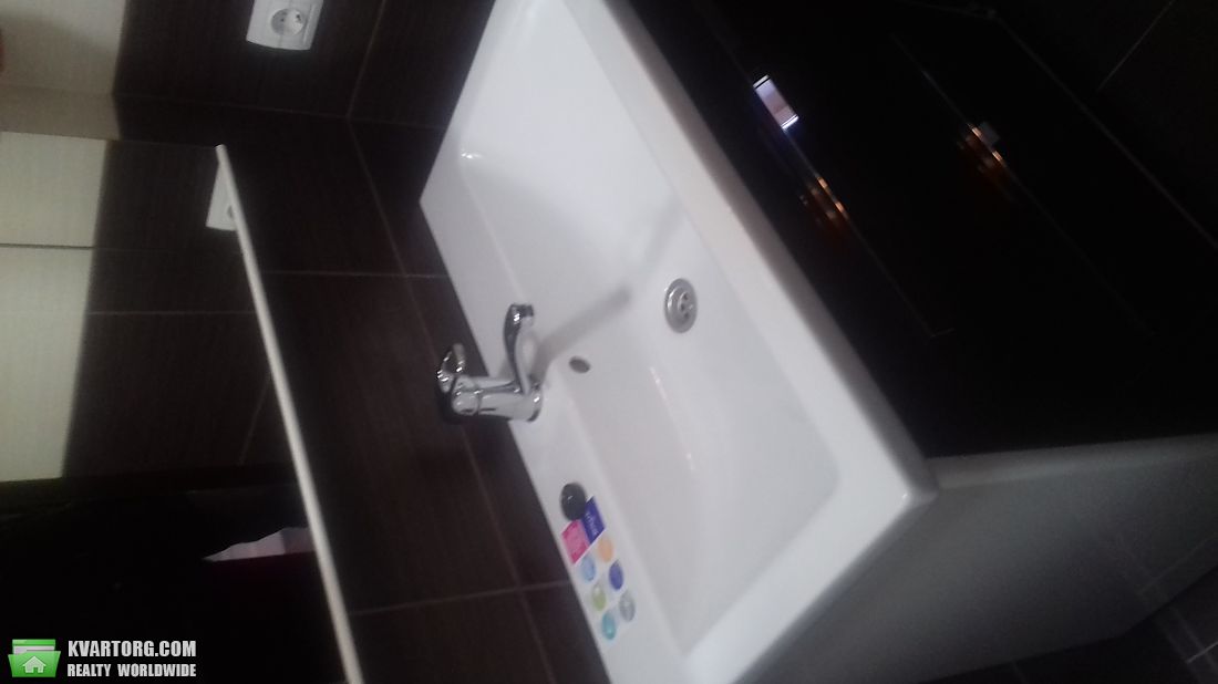 Sell 2-room apartment. Киев,  Одесская пл — photo 9