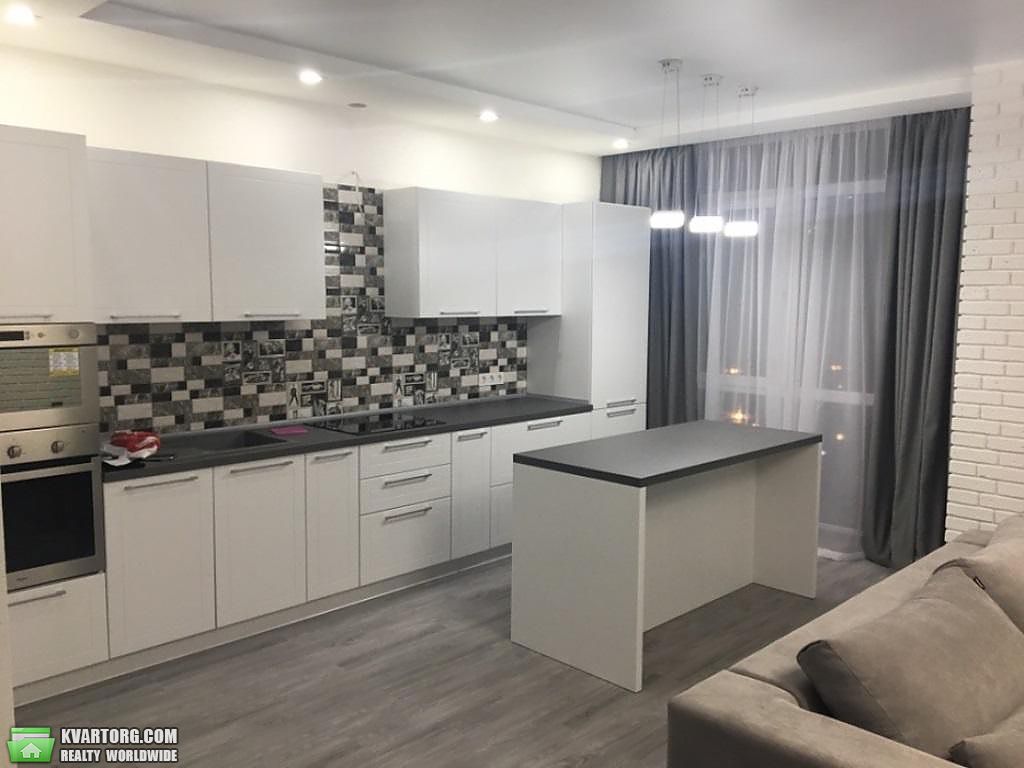 Rent out 2-room apartment. Киев,  Подвысоцкого — photo 4