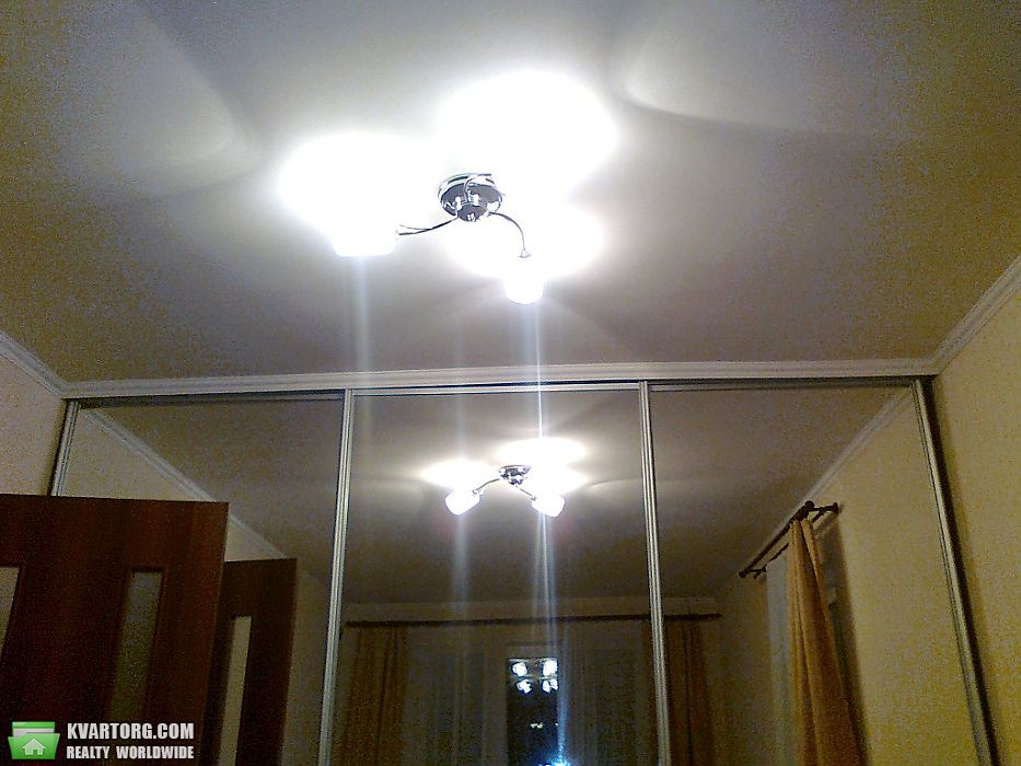 Rent out 1-room apartment. Киев,  Краснопольская — photo 5
