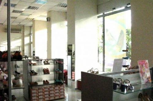 Rent out shop. Киев,  Большая Васильковская — photo 3