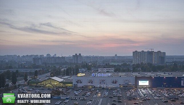 Sell 3-room apartment. Киев,  Богатырская — photo 10